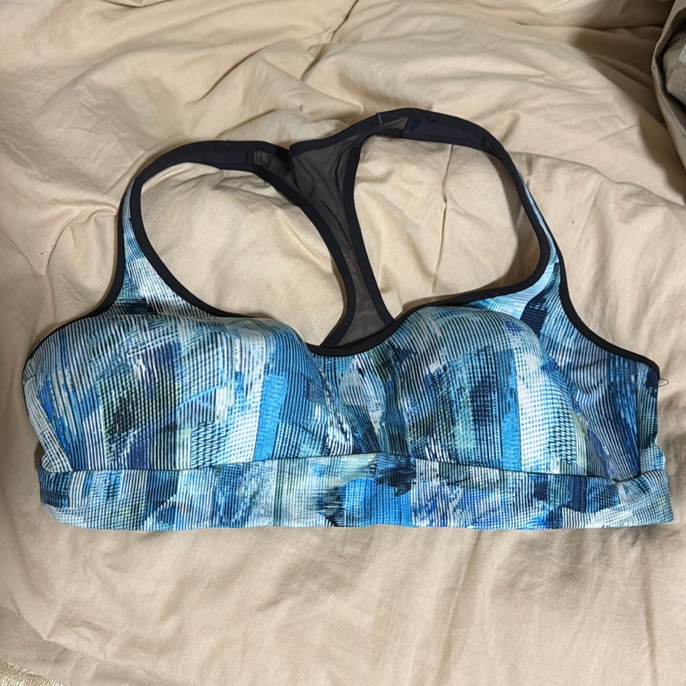 Lululemon Speed Up Bra | size 12